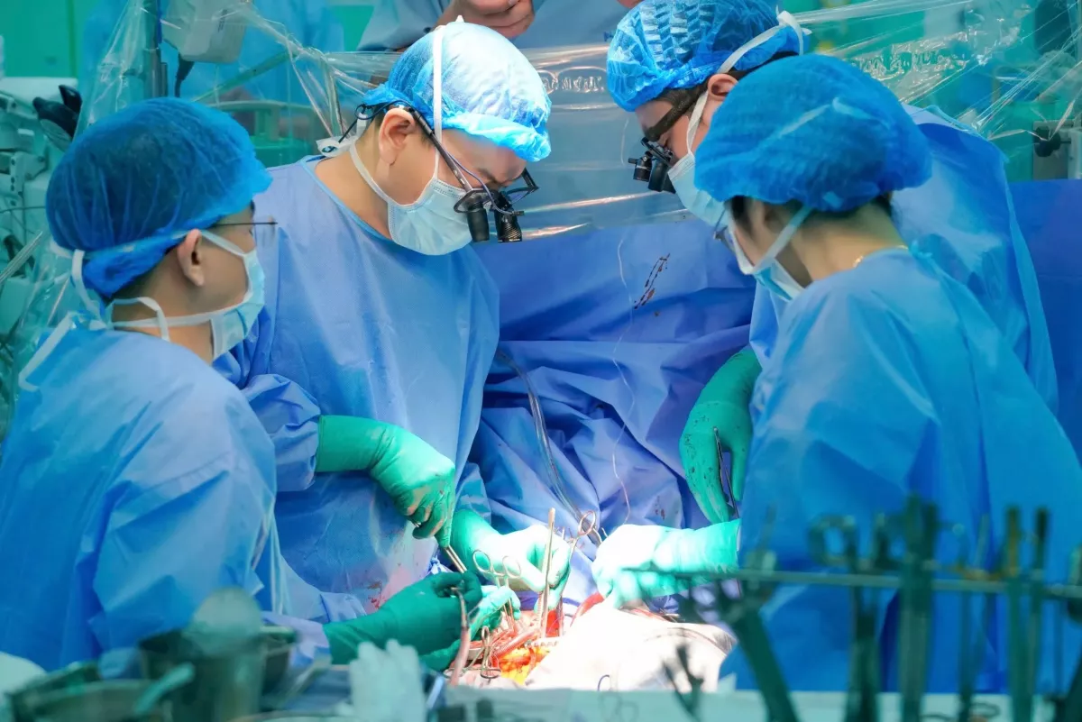 Ghép tạng tại Bệnh viện ĐH Y Dược TP.HCM. Ảnh: BVCC